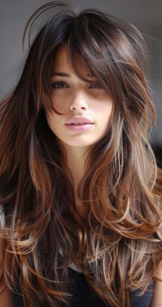 Long Layered Thick Hair Wavy, Long Layered Haircuts For Medium Hair, Multilayered Haircut, Layered Haircuts For Long Hair, Long Layers With Bangs, Layered Thick Hair, Hair Movement, Hair Job