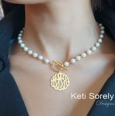 "Create elegant necklace using freshwater white pearl featured with your personal initials in pretty script font. Initials will be handmade using old style craftsmanship method from Sterling Silver, Yellow Gold or Rose Gold overlay. Designs by Keti Sorely. Metal Options: * Sterling Silver * Sterling Silver with yellow gold overlay * Sterling Silver with rose gold overlay Monogram size: optional from 1/2\" to 1\" Choose chain length. Necklace comes with toggle clasp. Pearl size - 4 to5 mm Pearl c Classic White Jewelry With Initials, Elegant White Toggle Necklace With Pearl Charm, Luxury White Monogram Jewelry, Classic Personalized Pearl Jewelry, Elegant White Monogram Jewelry, Elegant White Pearl Necklace With Initial Pendant, Classic Toggle Necklace With Pearl Charm For Gift, Classic White Necklaces With Initials, Classic Pearl Charm Toggle Necklace