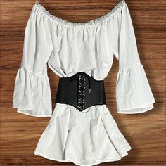 Women’s White Off-The Shoulder Long Bell Sleeve Tunic. Could Be Worn As A Dress. Measurements In Pics. Stretchy Wide Belt Included. Perfect For Pirate Costume, Medieval Cosplay, Or Casual Wear. **Ships Usually Within 1-2 Business Days From Pet-Friendly, Smoke-Free Home. Thanks For Looking.** Casual Fitted Corset Belt For Summer, Casual Summer Corset Belt, Off-shoulder Long Sleeve Top For Summer Beach, Long Sleeve Off-shoulder Top For Summer Beach, Long Sleeve Off-shoulder Top For Beach In Summer, Casual Long Sleeve Off-shoulder Top For Beach, Medieval Cosplay, Costume Inspo, White Tunic