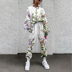 Season:Fall  Winter; Fabric:Cotton Blend; Sleeve Length:Long Sleeve; Look After Me:Machine wash; Gender:Women's; Style:Basic,Streetwear; Elasticity:Micro-elastic; Tops Type:T shirt,Tracksuit,Pants Sets; Occasion:Vacation,Casual Daily; Details:Top,Bottom; Fit Type:Loose Fit; Pattern:Floral; Design:Drawstring,Print; Neckline:Crew Neck; Bottom Type:Pant,Loungewear,Jogger Pants; Front page:FF; Listing Date:01/08/2024; Production mode:External procurement; Bust:; Hips:; Length [Bottom]:; Length [Top] Basic Streetwear, Grass Pattern, Wavy Style, Tracksuit Pants, Basic Long Sleeve, Harajuku Fashion, Above Knee, Green And Purple, Print Tops