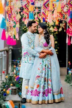 Wedding Matching Outfits, Haldi Ceremony Outfit, Bride And Groom Outfits, Couple Matching Outfits, Couple Wedding Dress, Hand Painted Dress, Indian Bride Outfits