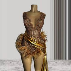 Vevesc|Fashion X Elegance – vevesc Gold Custom Birthday Dress, Gold Birthday Dress, Birthday Baddie, 29 Birthday, Bday Outfits, 16th Birthday Outfit, Girl Prom, Gowns Short, Tulle Neckline