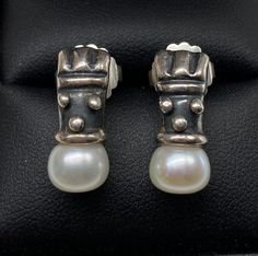 Beautiful Vintage Art Deco 925 Sterling Silver Pearl Modernist Stud Earring good pre/owned condition. Art Deco Sterling Silver Earrings, Sterling Silver Art Deco Jewelry With Polished Finish, Handmade Sterling Silver Art Deco Earrings, Luxury Art Deco Sterling Silver Earrings, Mid-century Collectible Silver Jewelry, Silver Pearls, Stud Earring, Vintage Art Deco, Jewelry Earrings Studs