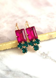 Pink Green Earrings, Fuchsia Drop Earrings, Fuchsia Emerald Crystal Drop Earrings, Bridesmaids Earrings, Dark Pink Earrings, Gift For Her Pink Earrings With Lever Back Ear Wires For Party, Dark Pink Earrings, Emerald Green Stone, Crystal Uses, Bridesmaids Earrings, Jewel Tone Wedding, Emerald Crystal, Verde Smeraldo, Green Earrings