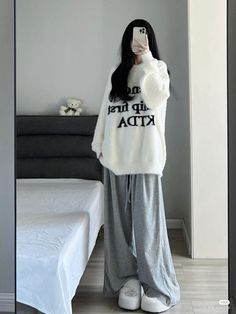 Comfy Korean Outfits, Fashion Top Outfits, Casual Day Outfits, Kpop Fashion Outfits, Korean Outfits, Mode Outfits