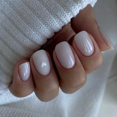 43+ Cutest Short Nail Ideas For 2024 - DrExplains Short Squoval Nails Design, Short Overlay Nails, Short Nail Art Ideas, Short Nail Bed, Jazzy Nails, Gell Nails, White Short Nails, Short Nail Art, Short Nail Ideas