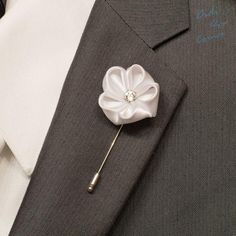 Wedding Lapel Pin - White Satin Geranium Flower Lapel Pin Elegant White Wedding Brooches, Classic White Brooches For Formal Occasion, Classic White Brooch For Formal Occasions, White Flower Decorated Brooches For Formal Occasions, White Brooches With Flower Decoration For Formal Occasions, White Flower Decoration Brooches For Formal Occasion, Formal White Brooches With Flower Decoration, Classic White Lapel Pin For Formal Occasions, White Flower Lapel Pin For Formal Occasions