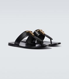 Leather sandals black Tom Ford Leather, Leather Slippers For Men, Tom Ford Shoes, Black Toms, Leather Sandals Handmade, Mens Leather Sandals, African Clothing For Men, Sandals Outfit, Leather Thong Sandals