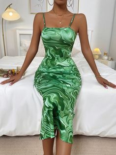 Long Cami Dress Outfit, Black Women Green Dress, Shein Dresses Summer, Shein Summer Dress, Summer Dresses Shein, Cute Shein Dresses, Shein Bodycon Dress, Vestido Shein, Cami Bodycon Dress