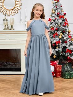 Look stunning in this elegant off-the-shoulder junior bridesmaid dress. Crafted from luxurious chiffon, the long silhouette provides an effortless, gown-like look. Perfect for any special occasion. Jr Bridesmaid Dresses, Lime Green Bridesmaid Dresses, Chocolate Bridesmaid Dresses, Dusk Bridesmaid Dress, Ink Blue Bridesmaid Dresses, Peacock Bridesmaid Dresses, Mulberry Bridesmaid Dresses, Grape Bridesmaid Dresses, Wisteria Bridesmaid Dresses