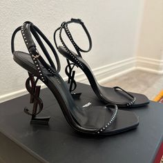 Worn 2x At My Wedding And Been In The Box Size 2018. Please Ask All Questions! Yves Saint Laurent Shoes, Saint Laurent Shoes, My Wedding, The Box, Shoes Women Heels, Yves Saint Laurent, Saint Laurent, Shoes Heels, Size 6