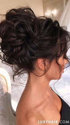 Messy Updo Hairstyles, Diy Updo, Easy Updos For Long Hair, Messy Hair Updo, Messy Wedding Hair, Romantic Updo, Messy Updo, Bridal Hair Updo, Updo Styles