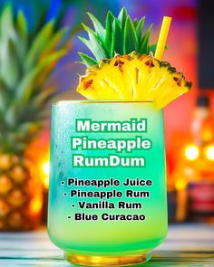 Easy Party Drinks, Drink Recipies, Mixed Drinks Alcohol, Yummy Alcoholic Drinks, Beach Drinks, Mixed Drinks Recipes