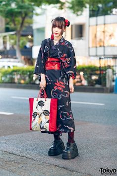 Japan Street Fashion, Demonia Platforms, Japanese Student, Acdc Rag, Japanese Yukata, Harajuku Japan