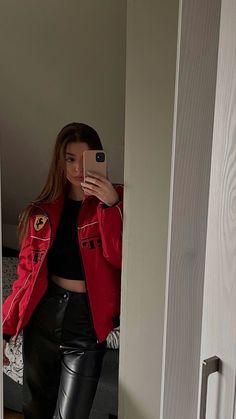 Ferrari Jacket, F1 Ferrari, Looks Party, Casual Style Outfits, Mode Inspiration, Teen Fashion Outfits