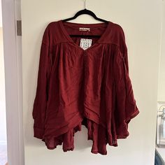 Never Worn Still With Tags. Xs Runs Large Red V-neck Shirt For Fall, Casual Long Sleeve Burgundy Blouse, Casual Burgundy Blouse For Fall, Casual Burgundy Blouse For Spring, Floral Lace Blouse, Bohemian Blouses, Bow Detail Dress, Striped Turtleneck, Green Blouse