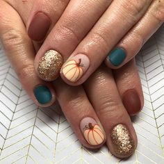 Teal Pumpkin Nails, Fall Nails Pumpkins, Mercedes Nails, Cute Pumpkin Nails, Best Red Nails, Pumpkin Nails Fall, Red Nails Inspiration, Winter Nails Designs, Halloween Toes