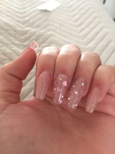 Cute Glitter Nail Designs, Unquie Tattoo Ideas, Dewy Pink Nails, Pink Glitter Coffin Acrylic Nails, Korean Pink Nails, Natural Nails Butterfly, Korean Almond Nails, Cute Clear Nails, Pink Sparkly Jelly Nails