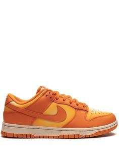 orange leather gradient effect signature Swoosh logo detail embroidered logo to the rear round toe front lace-up fastening logo patch at the tongue branded insole rubber sole These styles are supplied by a premium sneaker marketplace. Stocking only the most sought-after footwear, they source and curate some of the most hard to find sneakers from around the world. Wmns Dunk Low, Orange Sneakers, Rare Sneakers, Orange Shoes, Nike T, Orange Leather, Nike Dunk Low, Dunk Low, Nike Dunk