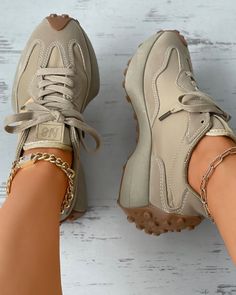 Beige Sneakers, Shoe Ideas, Staple Wardrobe Pieces, Future Mom, Swag Shoes, Fire Nails, Round Toe Heels, Suede Lace