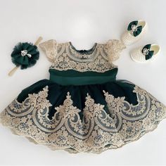 Elegant Green Holiday Dress For Wedding, Elegant Green Pageant Dress For Dress-up, Green Princess Holiday Dress, Green Princess Style Holiday Dress, Princess Style Green Holiday Dress, Elegant Green Pageant Dress For Party, Green Princess Dress For Dress-up, Green Princess Dress For Wedding, Green Wedding Princess Dress