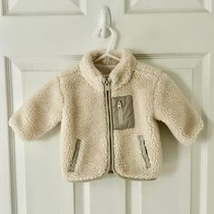 Like New Very Cute Stylish Baby Gap Sherpa Jacket - 0-6 Mo, Cream And Gray - Never Worn. Cozy Long Sleeve Outerwear For Playtime, Gap Beige Outerwear For Fall, Beige Gap Outerwear For Fall, Cream Fleece-lined Outerwear For Fall, Gap Beige Long Sleeve Outerwear, Gap Fleece Long Sleeve Outerwear, Gap Long Sleeve Outerwear For Playtime, Cream Sherpa Long Sleeve Fleece Jacket, Sherpa Hooded Outerwear With Double-lined Hood