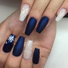 Matte Midnight Blue + Diamond Glitter + Snowflakes Long Coffin Nails #nail #nailart Her Nails, Pretty Nail Designs, Christmas Nails Acrylic, Coffin Nails Long, Winter Nail Designs, Festival Nails, Xmas Nails, Kwanzaa