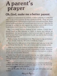 a piece of paper with the words, a parent's prayer written on it