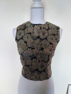 Vintage Nellie de Grab gold embroidered top Elegant Cropped Sequin Top, Elegant Fitted Gold Top, Fitted Vintage Padded Blouse, Elegant Embellished Tops For Festive Season, Gold Unstitched Blouse For Summer, Embellished Evening Crop Top, Embellished Crop Top For Evening, Padded Blouse Fitted Top For Evening, Elegant Embroidered Evening Tops