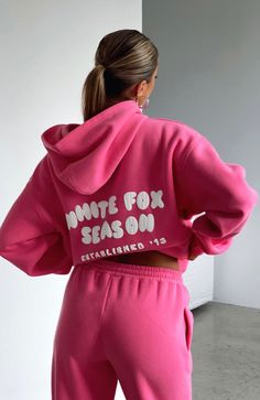 The The Main Season Oversized Hoodie Hot Pink. Head online and shop this season's latest styles at White Fox. Express delivery and AfterPay available. White Fox Hoodie, Fox Hoodie, Trendy Hoodies, Casual Preppy Outfits, White Fox Boutique, Cute Preppy Outfits, Cute Sweatshirts, Tracksuit Set, Oversized Hoodie