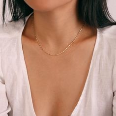 Dainty Gold Mini Nugget Chain Necklace, a delicate sparkle chain for your everyday layering. ◇ Chain measures approx.: 15"+2" extender ◇This necklace will arrive in an eco-friendly jewelry paper box, making it a nice gift to give a friend or keep for yourself. ◆ View more GOLD necklaces https://www.etsy.com/shop/EFHANDMADEJEWELRY?section_id=13195302 // LAYERING UP IDEAS// ◇ Gold Layering Thick Elongate Chain Necklace https://www.etsy.com/hk-en/listing/695932436/thick-chain-necklace-link-chain-ne Everyday Necklace Gold, Thick Chain Necklace, Necklace Everyday, Gold Chain Choker, Chain Necklace Gold, Necklace Layering, Professional Jewelry, Box Making, Eco Friendly Jewelry