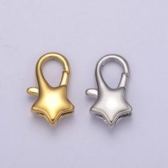 Material : Brass, 24K Gold Filled Qty: 1 Piece Color: Gold / Silver Size: - 18.0 mm x 11.2mm - 16.5 mm x 9.8mm - 10.1 mm x 6.0 mm - 13.2 mm x 7.8 mm Lead Free & Cadmium Free & Nickel Free Build your own custom Jewelry starts here. This place is your choice to select, and create your own Jewelry and accessories. All items comes with the best quality yet competitive in price. Please take a look at the detailed information regarding this item. Other Color/Design selection and more findings, tools & Jewelry Clasps Types Of, Clasps For Jewelry, Jewelry Design Drawing, Tiny Star, Jewelry Clasps, Jewelry Techniques, Jewelry Inspo, Keep Jewelry, Stylish Jewelry