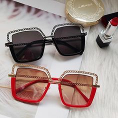 Brand Name:HAIMAITONGOrigin:CN(Origin)Gender:WOMENStyle:Semi-RimlessDepartment Name:AdultFrame Material:ALLOYCertification:CELenses Optical Attribute:UV400Lenses Material:PolycarbonateLens Height:58mmModel Number:K34099-Luxury Square Sunglasses WomenLens Width:62mmGender:Women, Men, Ladies, Female, MaleSunglasses style 1:sun glasses for women fashion 2021Sunglasses style 2:Luxury Designer SunshadesSunglasses style 3:Red Square SunglassesSunglasses style 4:Chain Designer GlassesSunglasses Luxury: Metal Glasses Chains For Summer, Summer Metal Glasses Chains, Trendy Summer Glasses Chains With Chain Strap, Trendy Summer Glasses Chains, Summer Party Glasses Chains, Trendy Metal Glasses Chains For Summer, Black Glasses Chains For Summer Parties, Black Glasses Chains For Party In Summer, Trendy Silver Glasses Chains For Summer