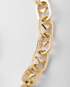 Lobster claw clasp Logo-engraved medallion Prada Bracelet, Bracelet Women Gold, Latest Bracelets, Wave Bracelet, Contemporary Accessories, Golden Necklace, Metal Bracelet, Bracelet Chain, Bracelet Women