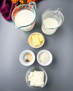 the ingredients to make this cake are in small bowls