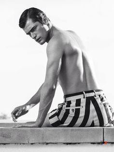 The Great O'Pry: Sean Models White Summer Fashions for May 2015 GQ ... Sean O'pry, Le Male, Poses For Men, White Summer, Model Poses, Mens Swimwear, Male Models, Male Model, Mens Summer