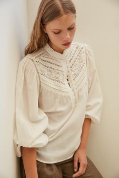 Canary Islands Lanzarote, Canary Islands Tenerife, Blouse Models, Collar Blouse, Button Down Collar, Fashion Clothes Women, Cardigans, Button Downs, Blouses For Women