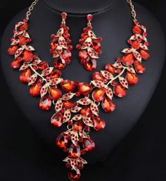 3Pcs Jewelry Set, Luxury Red Crystal Gemstone Leaf Necklace and Earrings Set Necklace And Earrings Set, Leaf Necklace, Red Crystals, Necklace And Earrings, Earrings Set, Crystals And Gemstones, Jewelry Set, Earring Set, Jewelry Sets