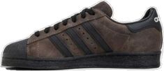 Brown Adidas Skate Shoes With Rubber Sole, Adidas Brown Skate Shoes With Rubber Sole, Brown Custom Sneakers With Boost Midsole For Sports, Brown Low-top Adidas Skate Shoes, Urban Style Brown Sneakers For Sports, Brown Low-top Skate Shoes For Sports, Brown Skate Shoes With Round Toe For Sports, Brown Round Toe Skate Shoes For Sports, Brown Adidas Sneakers With Branded Insole