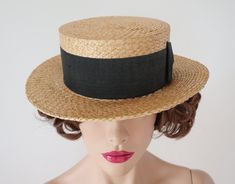 "Can't tell who made the hat.The label is half gone. Size 56 16x19,8 cm - 6,29x7,79\" The hat has wear on the inside(see pictures) The brimis slighty bent (not to see by wearing) Very good vintage condition" Vintage Fedora With Flat Crown, Vintage Fitted Brimmed Panama Hat, Vintage Panama Hat With Curved Brim, Vintage Flat Crown Hat Bands For Kentucky Derby, Vintage Fitted Mini Hat With Flat Brim, Vintage Fedora With Adjustable Flat Brim, Retro Hat With Adjustable Flat Crown, Adjustable Vintage Fedora With Flat Brim, Retro Adjustable Mini Hat With Flat Brim