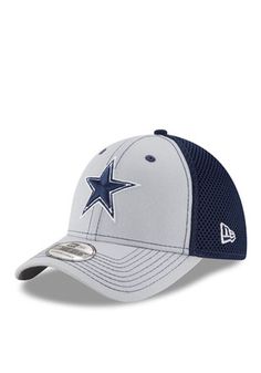 the new era cap in white and blue with a star on the front, is available for