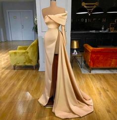 Sexy Mermaid Backless Evening Dresses Fashion Gorgeous Satin Valdrin Sahiti, Backless Evening Dress, Pageant Gowns, Evening Dress Fashion, Dressy Dresses, Dresses 2020, Gala Dresses, Glam Dresses, Luxury Dress