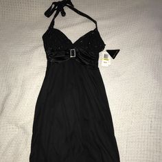 Tags Attached, Never Worn Size Medium Originally $68 From Macy’s Black Dress With Small Silver Details Above Knees Fit Emo Prom Dresses, Navy Blue Homecoming Dress, 2000 Outfits, Dresses Y2k, Outfits Jewelry, City Triangles Dress, 2000s Clothes, Blue Sequin Dress, Cream Lace Dress