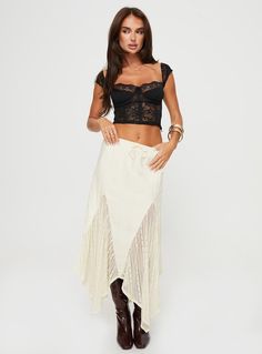 Madame Lace Maxi Skirt Cream Lace Maxi Skirt, Maxi Lace Skirt, Fleece Dress, Outerwear Outfit, Black Lace Tops, Lace Hem, Lace Maxi, Curve Dresses, Casual Tank Tops