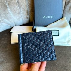 Beautiful Navy Leather Embossed Gucci Money Clip Wallet. Luxury Blue Wallet For Formal Occasions, Designer Blue Wallet For Formal Occasions, Designer Blue Wallets For Formal Occasion, Designer Blue Wallets For Business, Designer Blue Business Wallets, Designer Blue Bifold Wallets, Designer Gucci Wallet With Coin Pocket, Gucci Wallet With Coin Pocket, Gucci Bifold Wallet With Coin Pocket