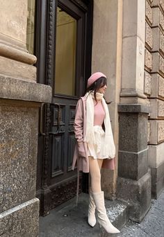 Winter Season Outfits Women, All Pink Summer Outfit, Shirt In Winter Outfit, Hyper Girly Outfits, Pink Fall Aesthetic Outfits, Soft Sophisticated Aesthetic, Girly Fall Outfits Pink, Cute Outfit Girly, Cute Outfits Pink Aesthetic