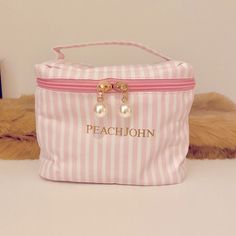 - - Brand New Never Used - - *Pink Stripes X Goldmine Hardware *Very Spacious: 3 Slide Pockets + 3 Brush Pockets *Slider-Heads: Pearls!! Pink Cosmetic Bag For Everyday Use In Spring, Pink Cosmetic Bag For Everyday Use, Pink Cosmetic Bag For Daily Use In Spring, Cute Pink Travel Cosmetic Bag, Pink Rectangular Cosmetic Bag For Spring, Pink Travel Cosmetic Bag For Spring, Pink Feminine Rectangular Cosmetic Bag, Feminine Pink Rectangular Cosmetic Bag, Vera Bradley Duffle Bag