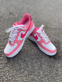 Custom air force 1's with a pink glitter check. A name can be added as well! These are a women's sizing custom 1. All customs look exactly as pictured.    2. We are not responsible for lost, damaged, missing or stolen orders that may occur once in the hands of mail distribution and post office services. Please contact the proper store to help you locate your package (UPS or USPS).    3. All adult sizes shown are in mens. It is buyer's responsibility to know their shoe size before ordering. We do not process or accept requests for returns on the account of the wrong shoe size being ordered. I can help with the conversion on the different brands if you need help.    4. Due to the amount of fraudulent post delivery issues and requests, I will be taking a picture of all shoes and how they are Custom Air Force 1 Flower, Customizable Pink Sneakers For Streetwear, Customizable Pink Sporty Sneakers, Custom Pink Low-top Sneakers, Rave Shoes, Trendy Outfits Edgy, Lirika Matoshi, Air Force 1s, Outfits Edgy