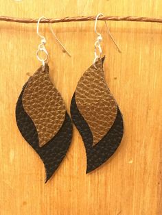 Earrings are black back layer and gold faux leather layered earring. Great valentine's day earrings.  Hooks are nickel free. 2.5 inches long and 1 inch wide. Faux Leather Earrings, Leather Earrings, Back To Black, Earring Gifts, Black And Gold, Jewelry Earrings Dangle, 1 Inch, Selling On Etsy, Etsy Earrings