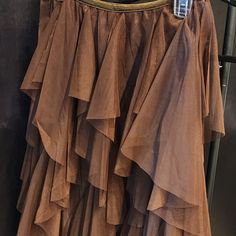 Never Worn. Brown Ruffled Skirt. Large. Make Me An Offer, Free Shipping. Please Check Out My Other Items At Ctaz C (@Trich1908). Brown Party Bottoms With Flowy Fit, Brown Tiered Ruffle Skirt, Brown Ruffled Tiered Mini Skirt, Brown Ruffled Mini Skirt, Brown Ruffled Skirt, Ruffled Skirt, Ruffle Skirt, Make Me An Offer, Womens Skirt